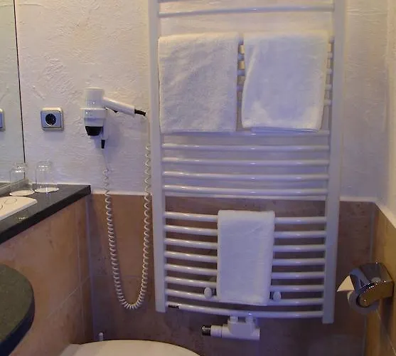 Gaestehaus Am Raeuschenberg Inn Höxter