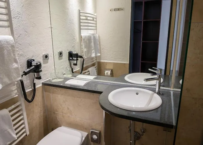 بيت ريفي Gaestehaus Am Raeuschenberg Höxter